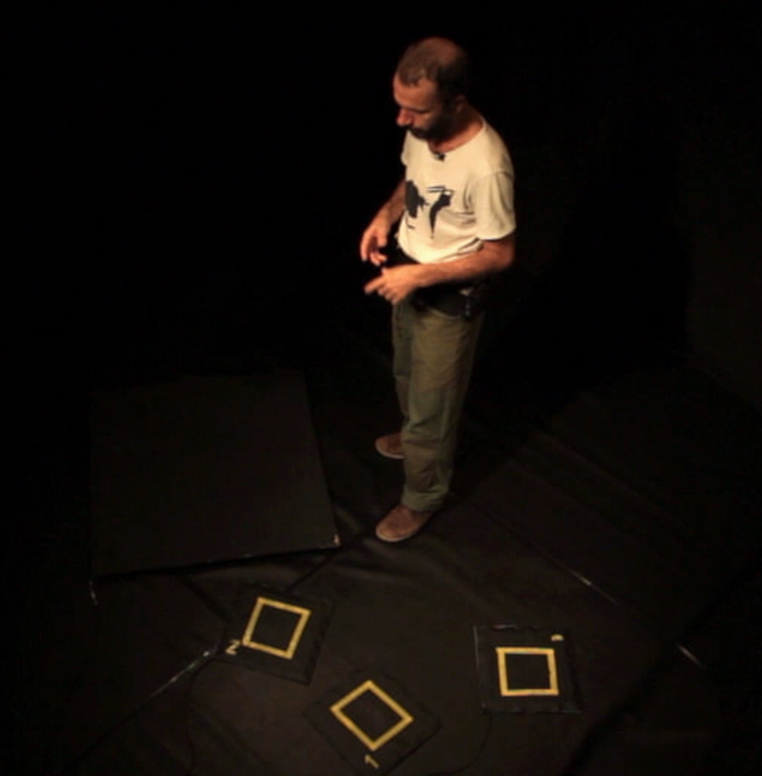 Poeira — Helder Vasconcelos