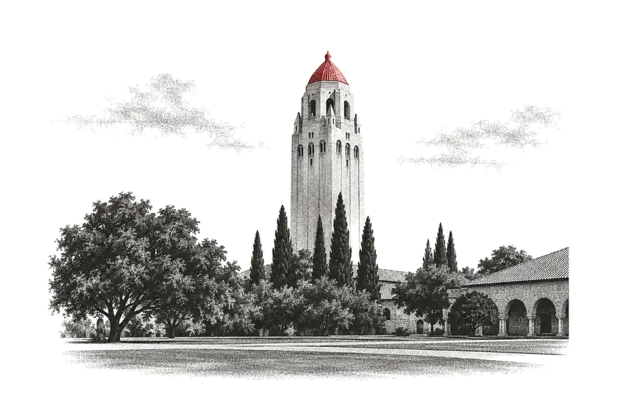 A Hoover Tower de Stanford entre ciprestes, vista do gramado; o telhado piramidal do topo, vermelho.