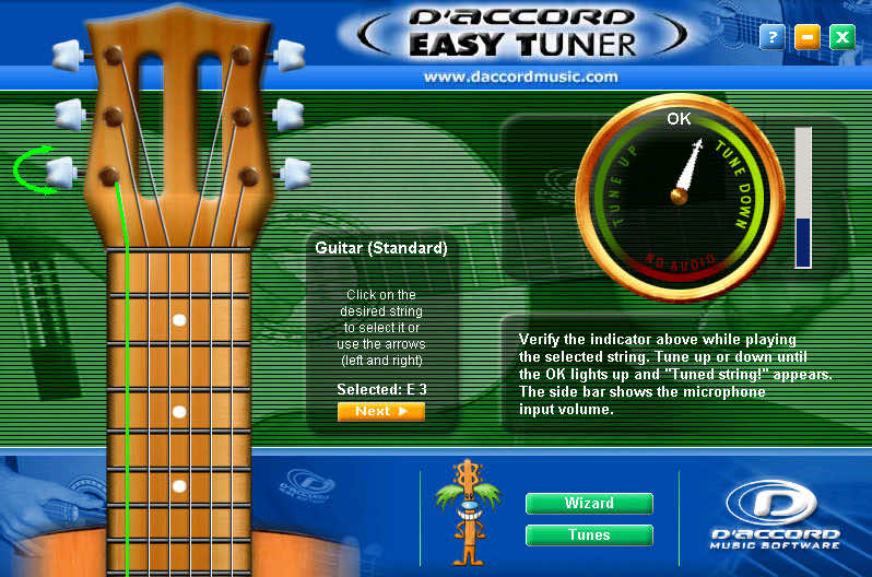 Easy Tuner screen: guitar headstock with the selected string, tuning indicator, and microphone volume bar (capture from 2007)