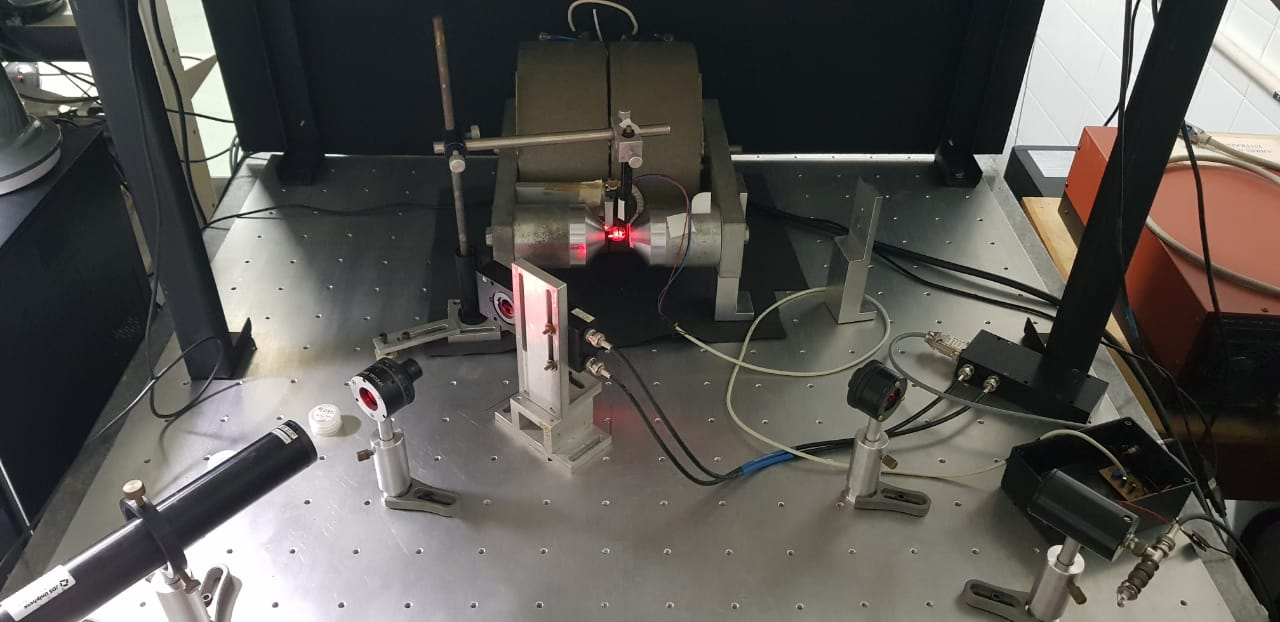 Lock-in: Nano-Volt Signal Amplifier